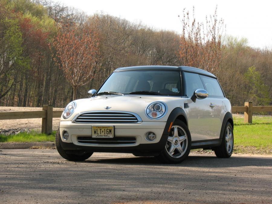  Mini Cooper Clubman 2008 года  (фото 40 из 53)